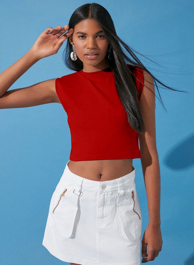 trendyol Red Padded Fitted/Body-Sit Crew Neck Crop Flexible Knitted Blouse  - Image 2