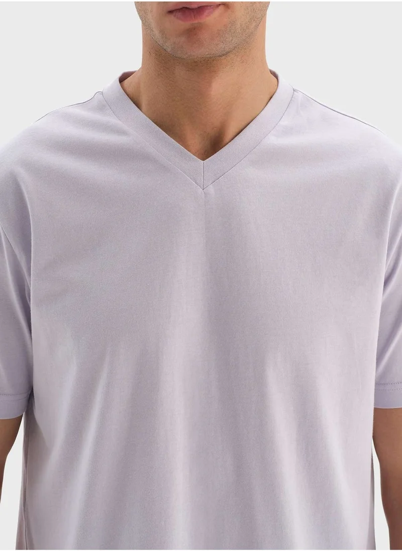 dagi V Neck T-Shirt