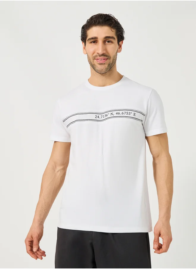 ستايلي Minimal Print Panelled Regular Fit T-Shirt