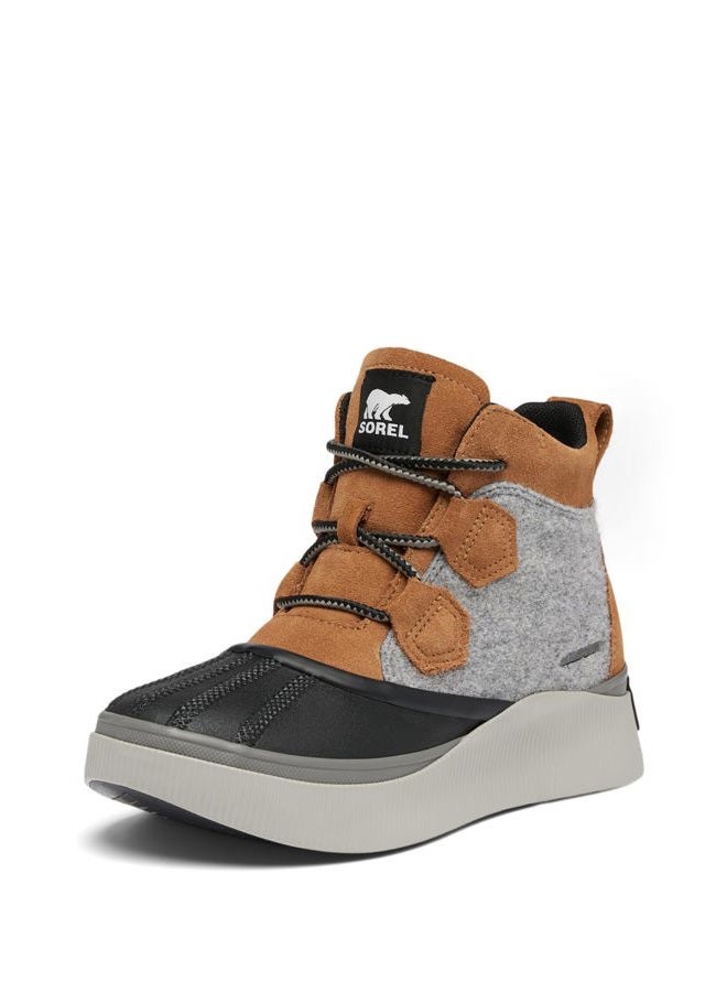SOREL Women's Out N About lV Classic Waterproof Boot, Taffy/Dove, 43 EU - Image 1