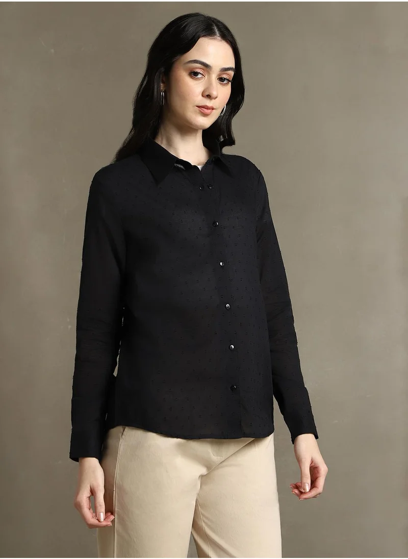 دينيس لينغو Women's Black 100% Cotton Solid Textured Regular Fit Shirt