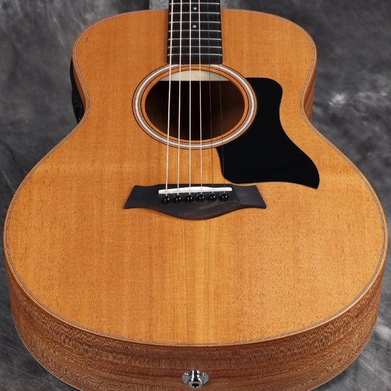 Taylor غيتار تايلور GS Mini-e الكهربائي الصوتي من خشب الماهوجني - Image 2