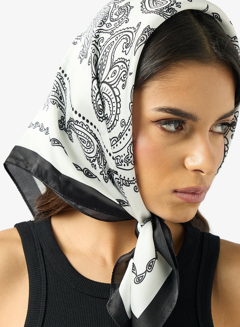 جينجر وشاح ساتان أحادي اللون - Image 2