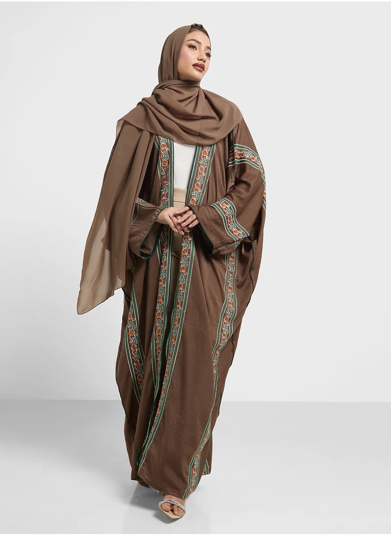hayas closet Floral Embroidery V-Neck Abaya