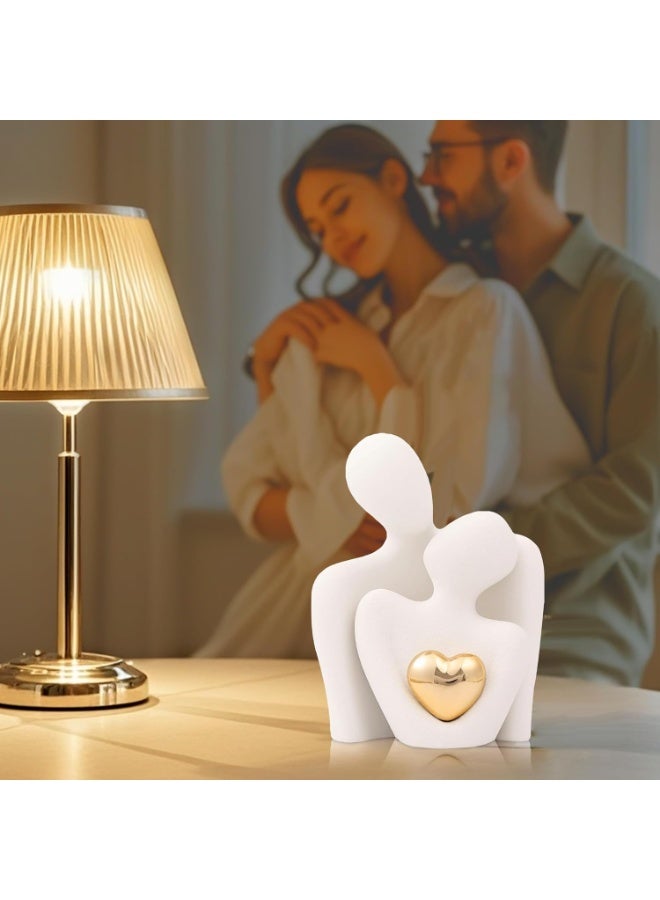 تمثال العشاق - ديكور أنيق للمنزل يُقدم كهدية رومانسية في ذكرى الزفاف وعيد الحب، كما يضفي لمسة جمالية على رفوف الغرفة ومنصة التلفاز. - Image 3