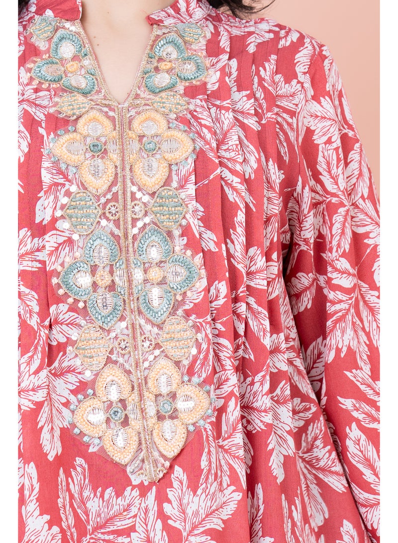 اكسا جلابية مطرزة نقوش ورق شجر - Image 4