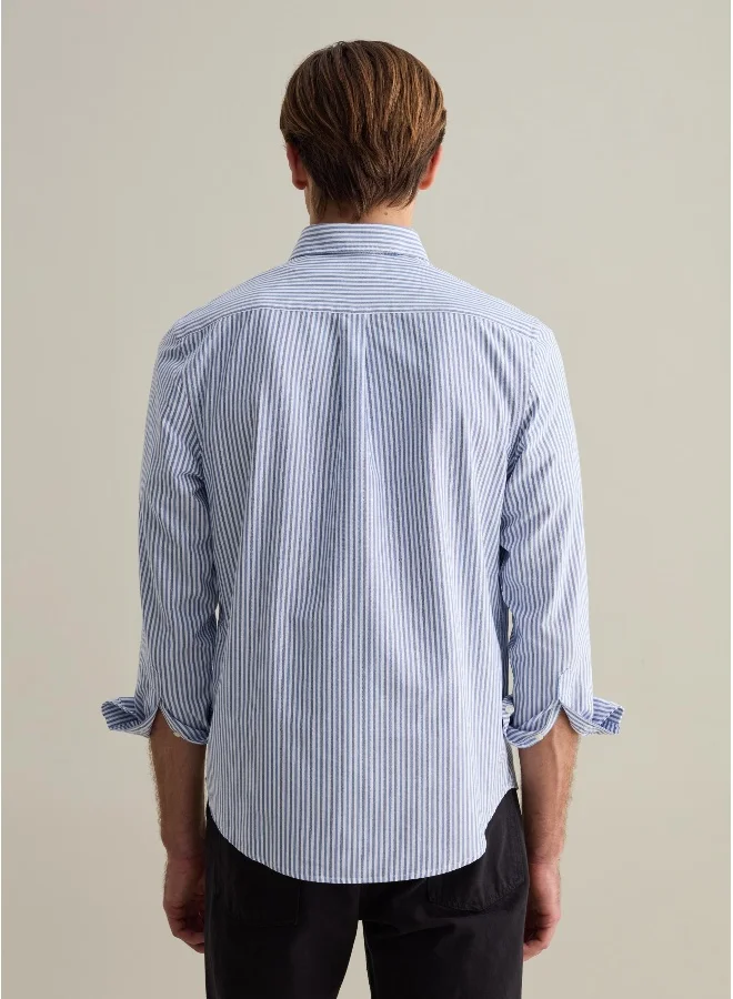 او في اس Regular-fit shirt in striped Oxford cotton