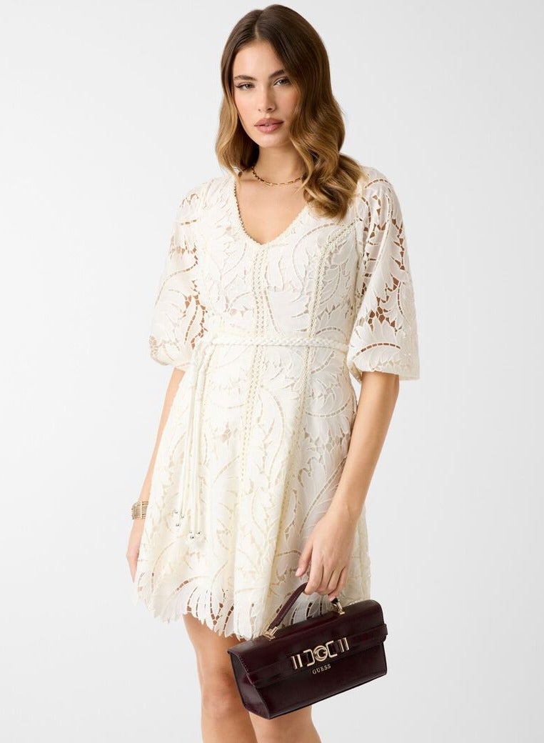 Embroidered Fit & Fl