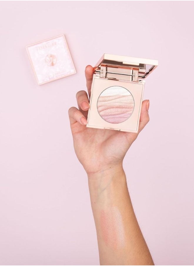 W7 Cosmetics W7 Afterglow Blusher & Highlight Compact - Pink & Gold Glowing Pressed Powder Compact  - Image 4