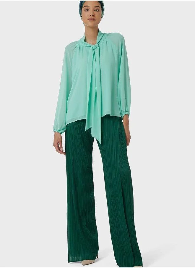 leem Neck Tie Blouse