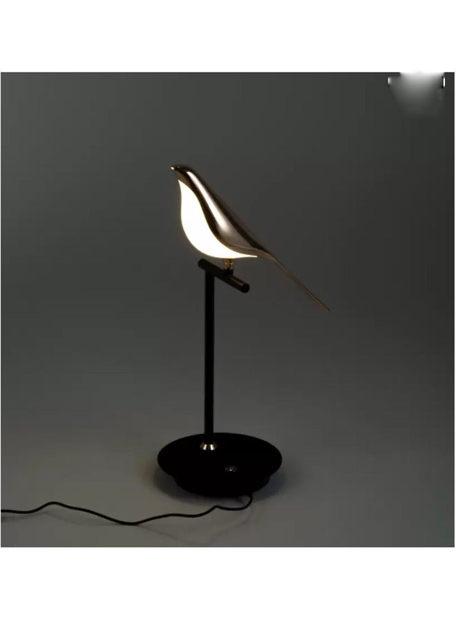 إيه تي إم مصباح طاولة LED عصري مستوحى من الطيور مع لمسة نهائية ذهبية – إضاءة زخرفية بجانب السرير - Image 2