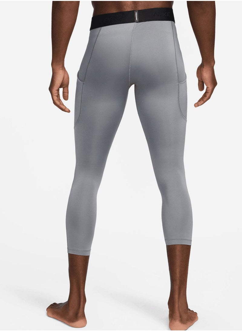 Nike Dri-Fit 3Qt Tights  - Image 2