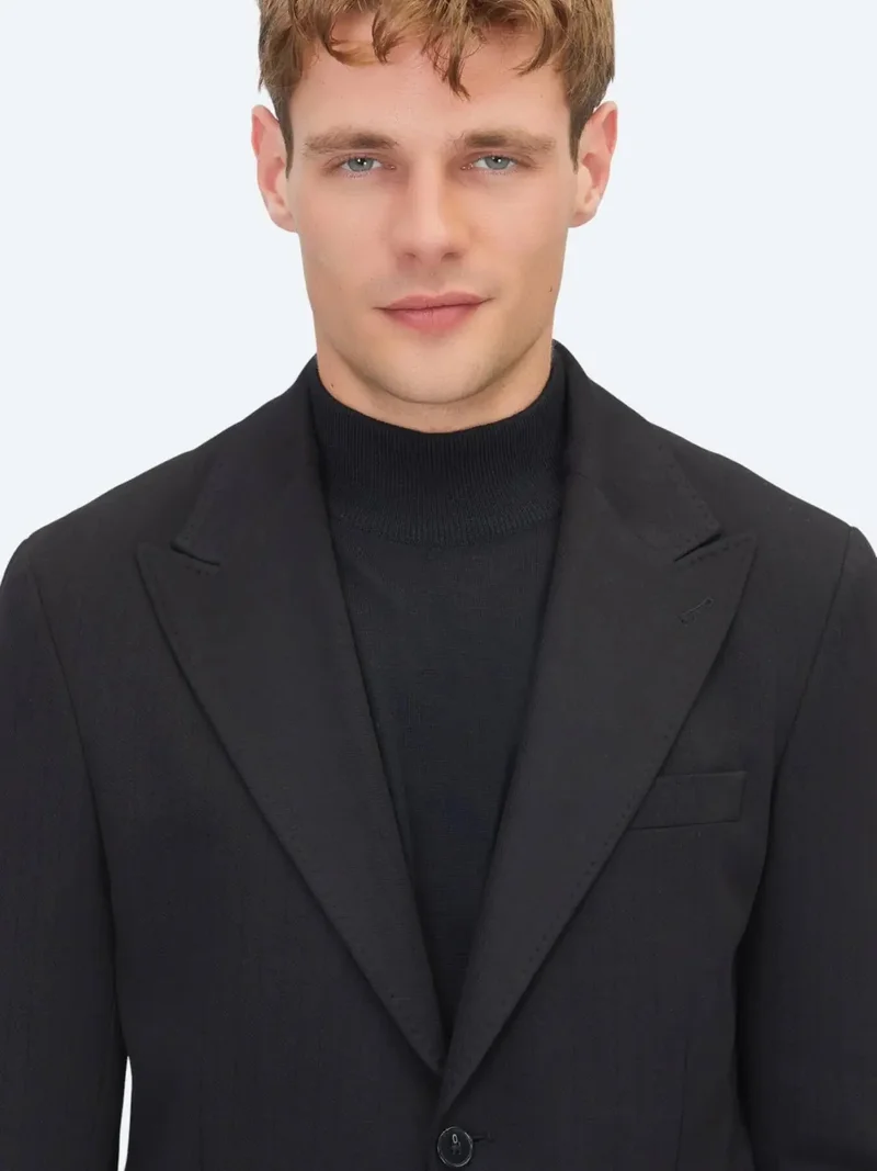 كيب بدلة سوداء عصرية