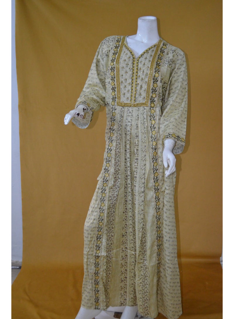 زينة جلابية نسائية أنيقة – فستان سهرة وحفلات محتشم بتطريز وأكمام طويلة مع أشرطة جانبية قابلة للتعديل - Image 1