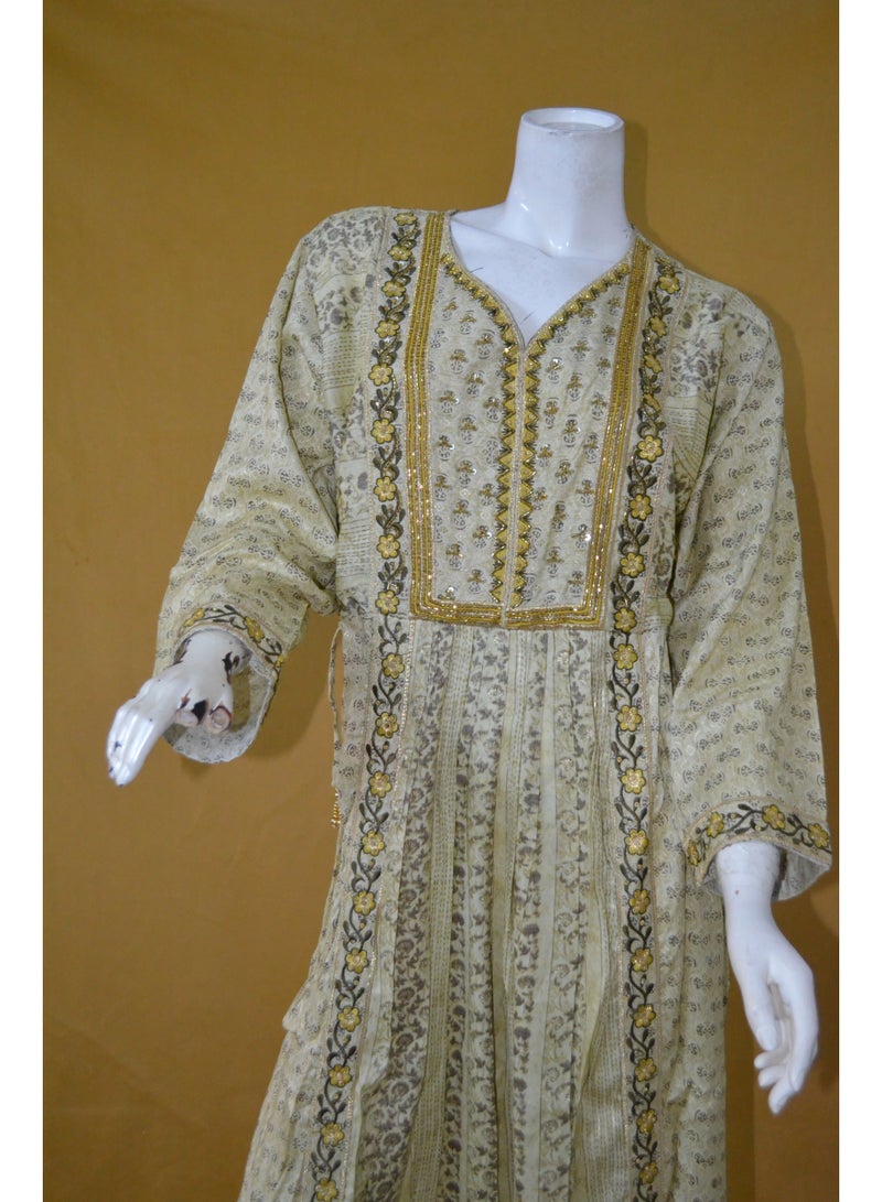 زينة جلابية نسائية أنيقة – فستان سهرة وحفلات محتشم بتطريز وأكمام طويلة مع أشرطة جانبية قابلة للتعديل - Image 3