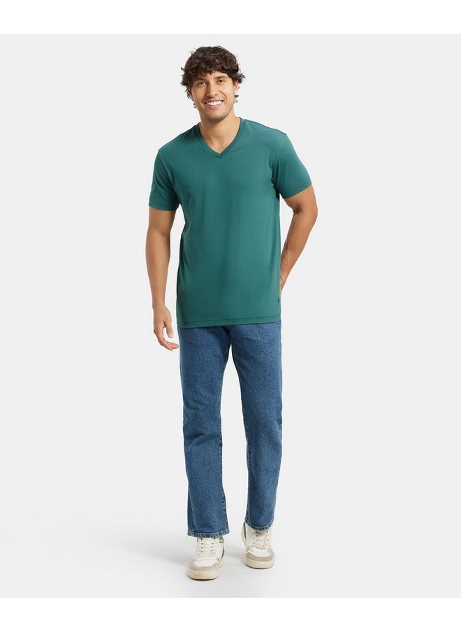 JOCKEY Jockey Men's Regular Fit V Neck Half Sleeved T-Shirt 2726_Pacific Green_M  - Image 2
