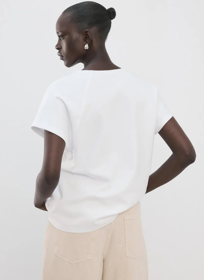 مانجو V-Neck Cotton T-Shirt