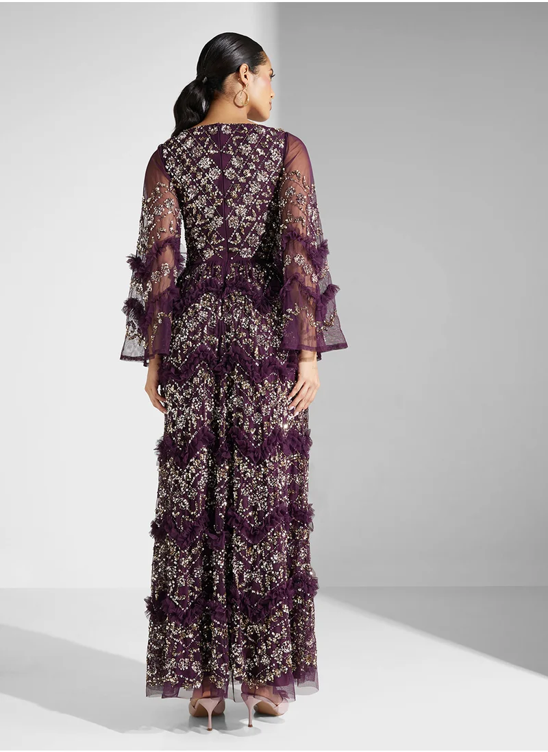 مايا Embellished Frill Detailed Maxi Dress