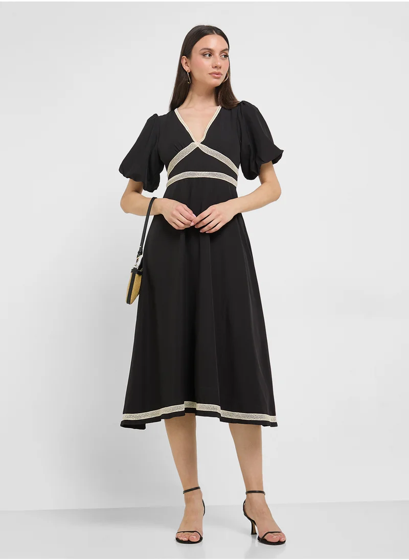 ايلا Puff Sleeves Dress