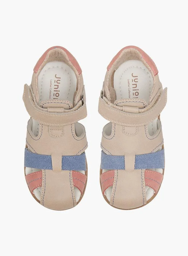 جونيورز صنادل أولاد بنعل خارجي بشريط لاصق