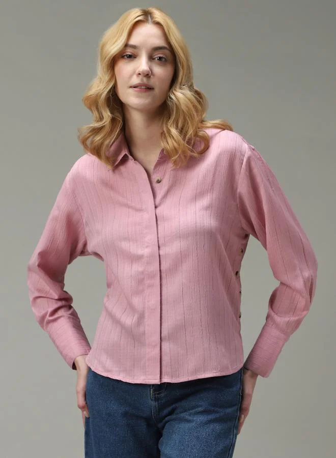 أوجيدر بلوزة بتفاصيل بارزة الملمس وأزرار جانبية