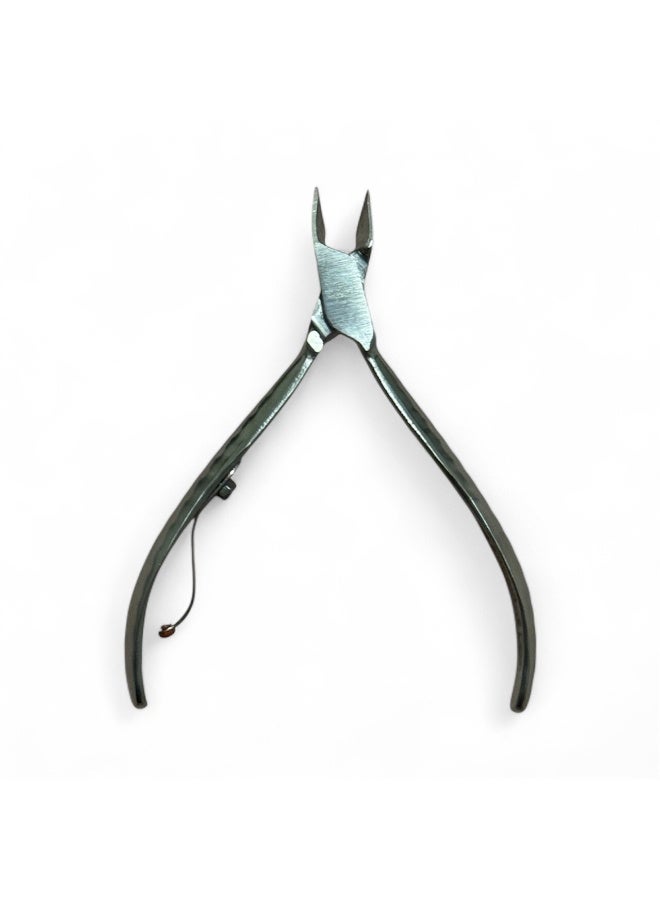 Mundial Professional Cuticle Nipper – Stainless Steel Nail Care Tool - Image 1