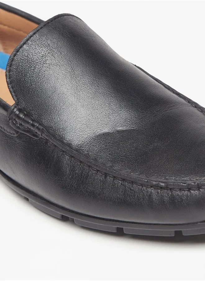 دوتشيني Men's Solid Slip-On Moccasins