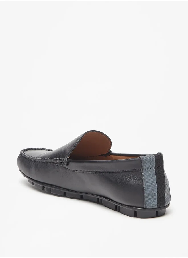 دوتشيني Men's Solid Slip-On Moccasins