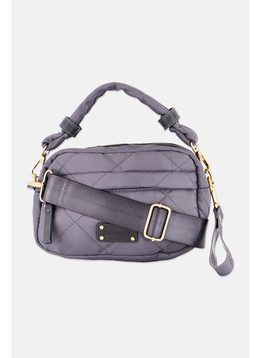 Women Quilted Cross Body Bag 15 H x 24 L x 10 L cm, Grey - pzsku/Z4D33D2A567D15A3C1FF0Z/45/_/1737641988/5145ce4f-6125-4c07-a8a2-b2e76baebbc8