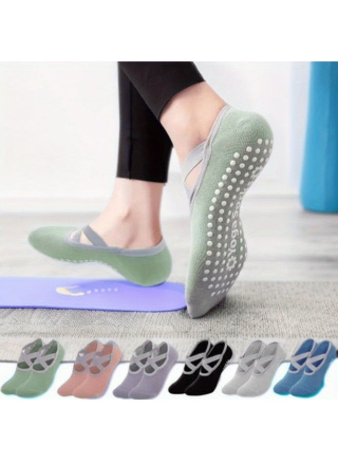 جوارب يوجا نسائية رياضية مضادة للانزلاق مع أربطة متقاطعة، قابلة للتهوية ومريحة، مقاس واحد مرن، سيليكون ممتلئ مضاد للانزلاق، يمتص العرق وعصري وغير قابل للسقوط بسهولة، مناسبة للبيلاتس والباليه وجوارب الرقص الداخلية - Image 1