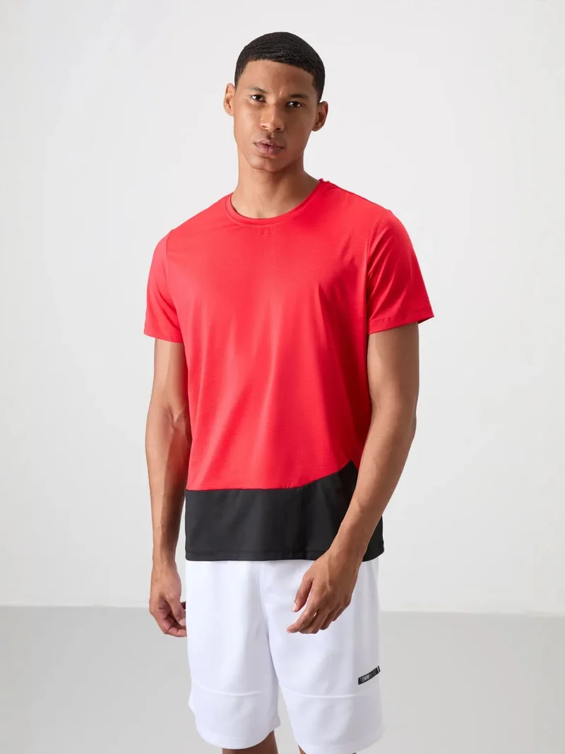 TOMMYLIFE TOMMY Color Blocked Crew Neck T-Shirt