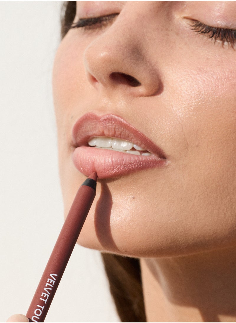 gosh Velvet Touch Lipliner Waterproof - 012 - Raisin  - Image 2