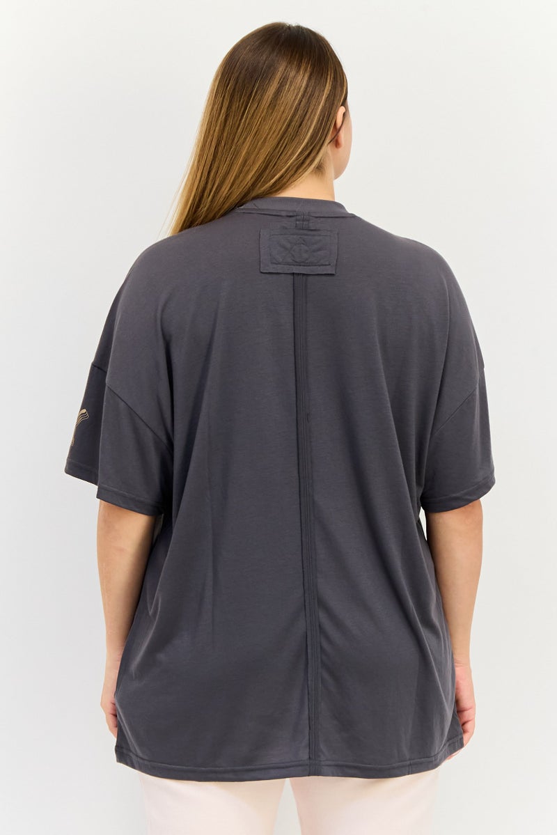 PUMA تي شيرت كرة سلة قصير الأكمام للنساء من بومة × هاري بوتر، رمادي - Image 3