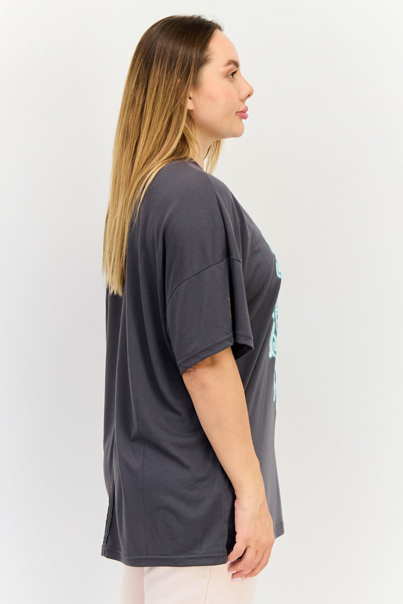 PUMA تي شيرت كرة سلة قصير الأكمام للنساء من بومة × هاري بوتر، رمادي - Image 2