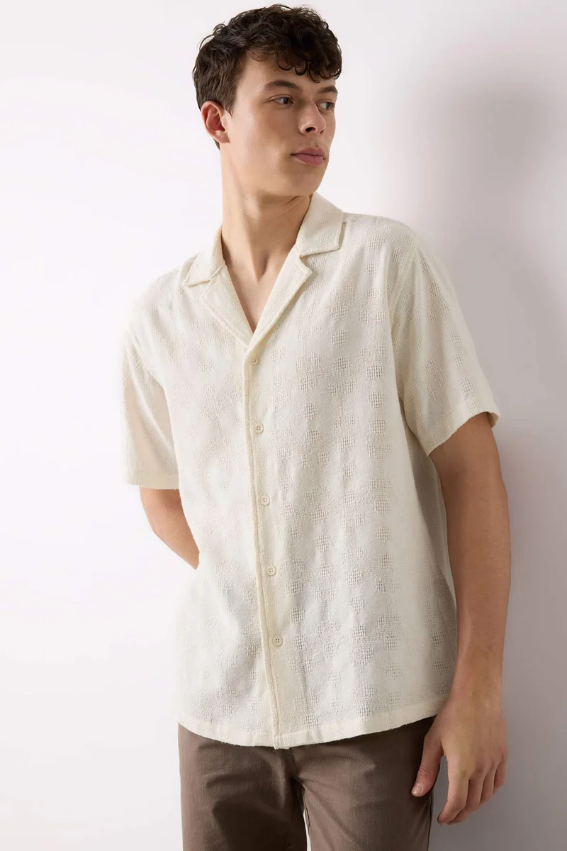 DeFacto Regular Fit Apache Neck Short Sleeve Shirt
