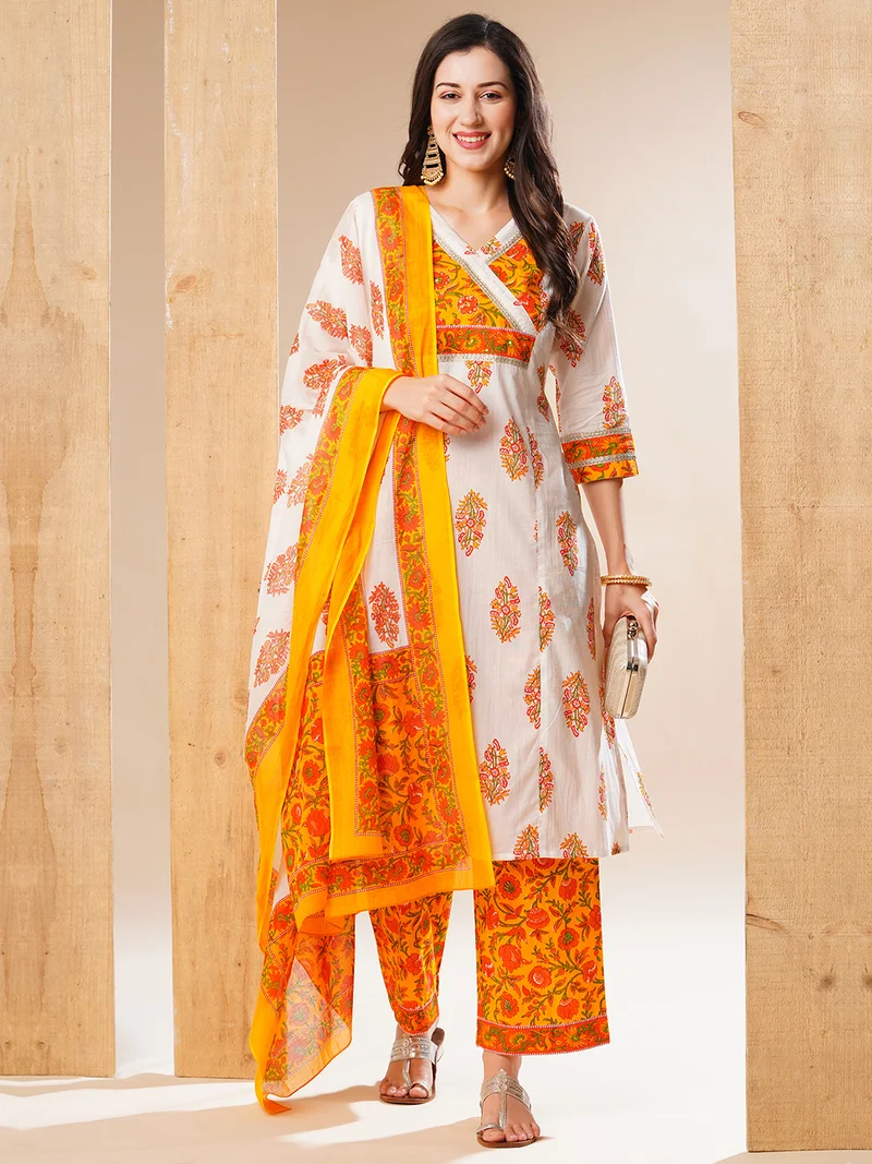 globus Women Off White Floral Printed Panelled Pure Cotton Straight Kurta & Trousers & Dupatta