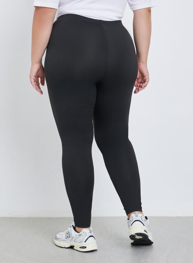 ستايلي ليقنز بمقاس كبير وخصر مطاطي - Image 4