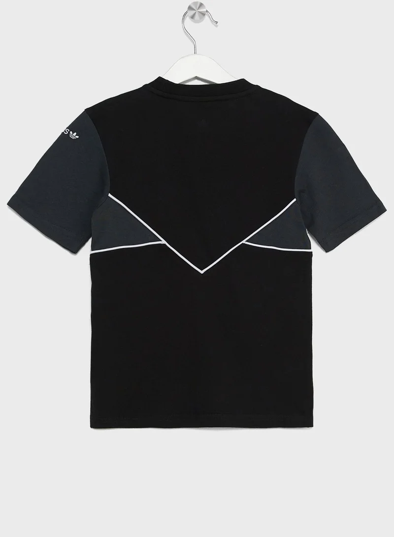 adidas Originals Essential Short T-Shirt Set