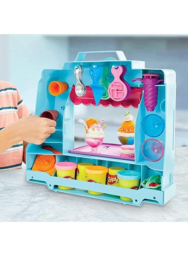 بلاي دوه مجموعة لعب شاحنة الآيس كريم، لعبة التظاهر للأطفال بعمر 3 سنوات فما فوق، مع 20 أداة، و5 ألوان مركبة للتشكيل، وأكثر من 250 مجموعة محتملة - Image 2