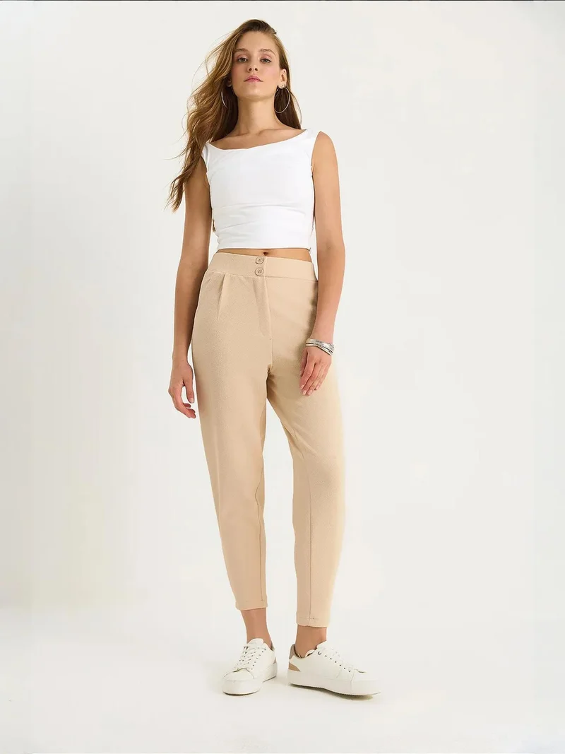 Bianco Lucci LUCCI Long Crepe Carrot Pants with Button Closure