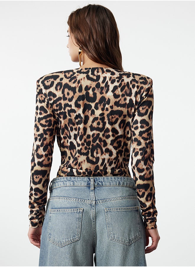 Multicolored Knitted Double Breasted V-Neck Leopard Body TPRAW22BD0161