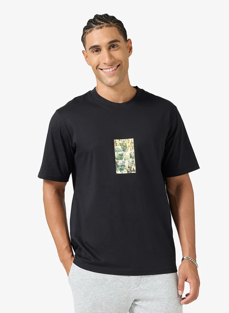 JACK & JONES Graphic Print Regular Fit Neck T-Shirt