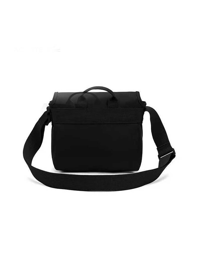 LACOSTE Unisex Messenger Bag - Adjustable Shoulder Strap, Black - Image 3