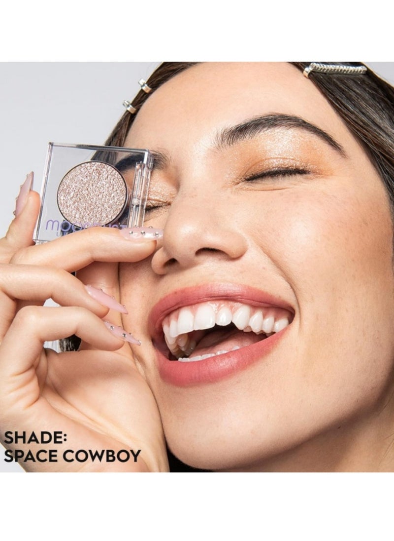 إربان ظلال عيون مضغوطة من Urban Decay 24/7 Moondust، Space Cowboy - ذهبي فاتح مع بريق فضي - أقصى قدر من اللمعان واللمعان المخملي  - Image 5