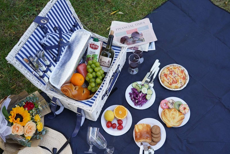 HappyPicnic Picnic Basket Willow for 4 Persons, Large Wicker Hamper Set with Big Insulated Cooler Compartment, Fleece Blanket with Waterproof Backing and Cutlery Service Kit- Fashionable White Washed Color - Image 4