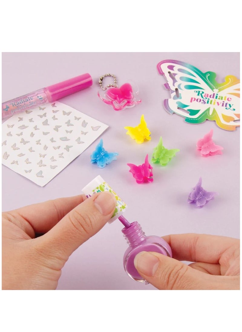 Make It Real Butterfly Dreams Cosmetic Set  - Image 3