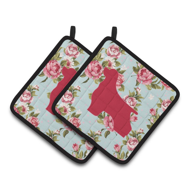 Caroline's Treasures ""Caroline's Treasures BB1075-RS-BU-PTHD Cocker Spaniel Shabby Chic Blue Roses Pot Holders (1 Pair)  7.5"""" x 7.5""""  Multicolor"" 
