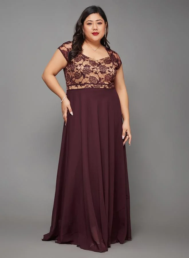Miss Chase Plus Size Lace Insert Sweetheart Neck Maxi Dress