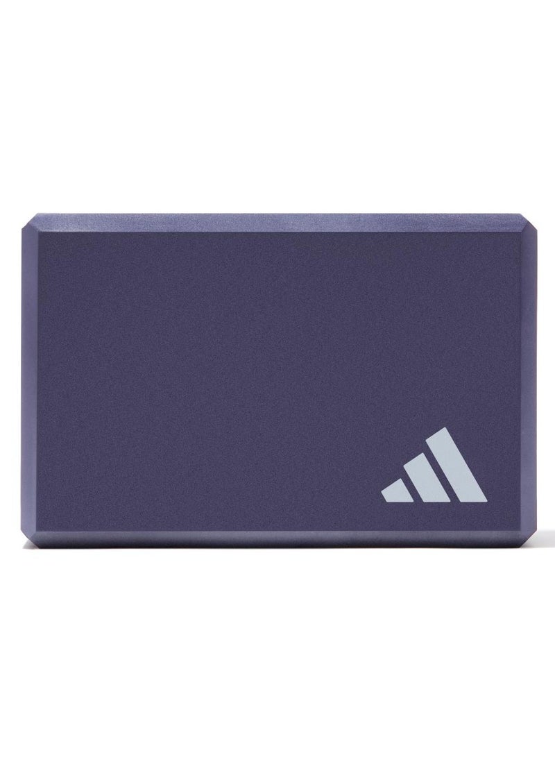 adidas كتلة يوغا إسفنجية قياسية - 23 × 15 × 8 سم، خفيفة الوزن غير قابلة للانزلاق لدعم الوضعيات والتوازن - Image 1