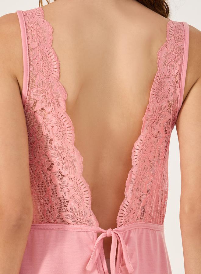 Styli Plain V Back Lace Trim Knee Length Slip Dress  - Image 4